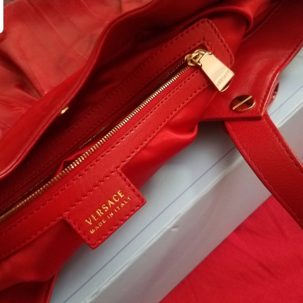 Versace bag - Picture 8 of 12